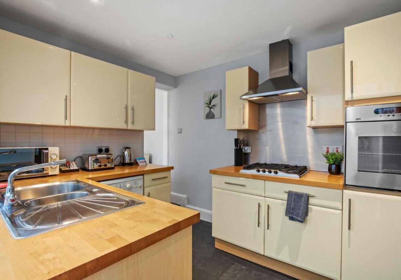 The Townhouse By My Getaways Free Parking Villa Brighton Kültér fotó